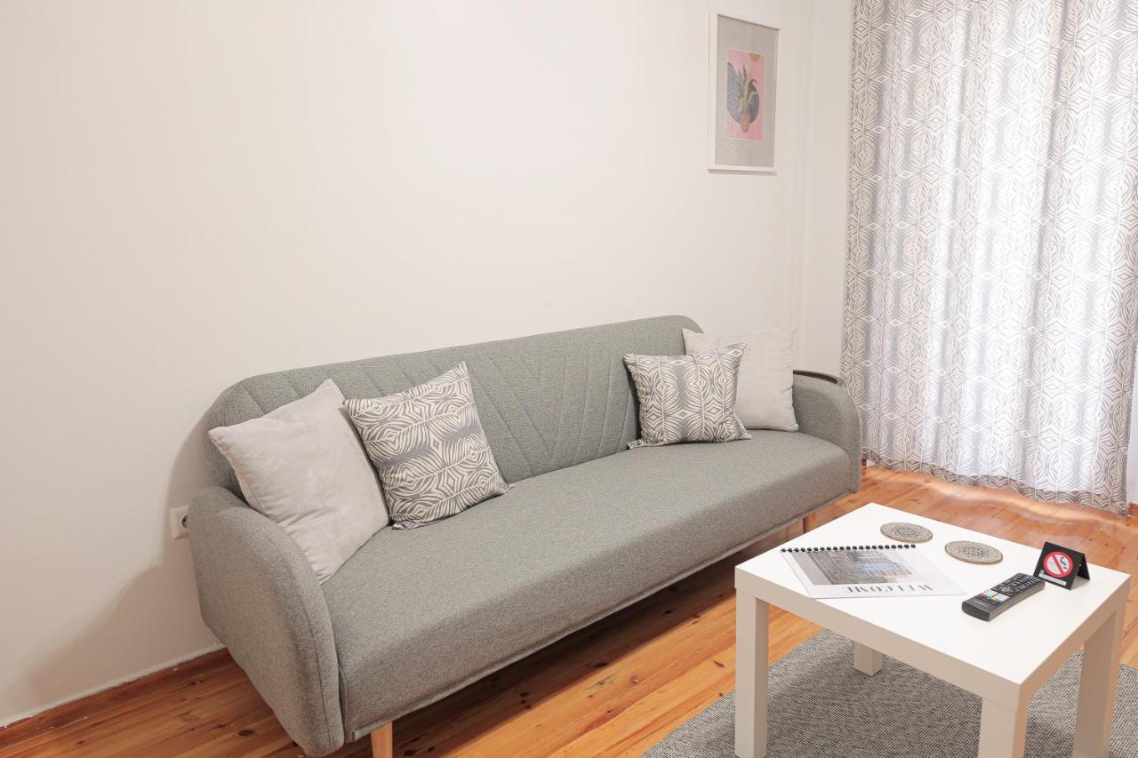 Uranus Apartment Tesalonika Bagian luar foto