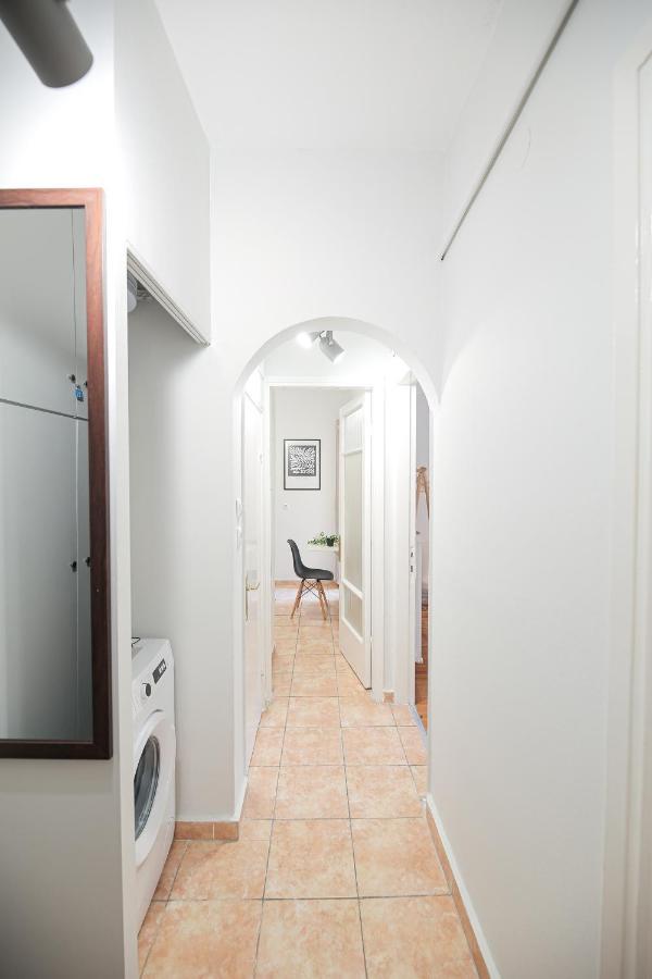 Uranus Apartment Tesalonika Bagian luar foto