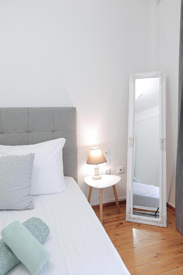 Uranus Apartment Tesalonika Bagian luar foto